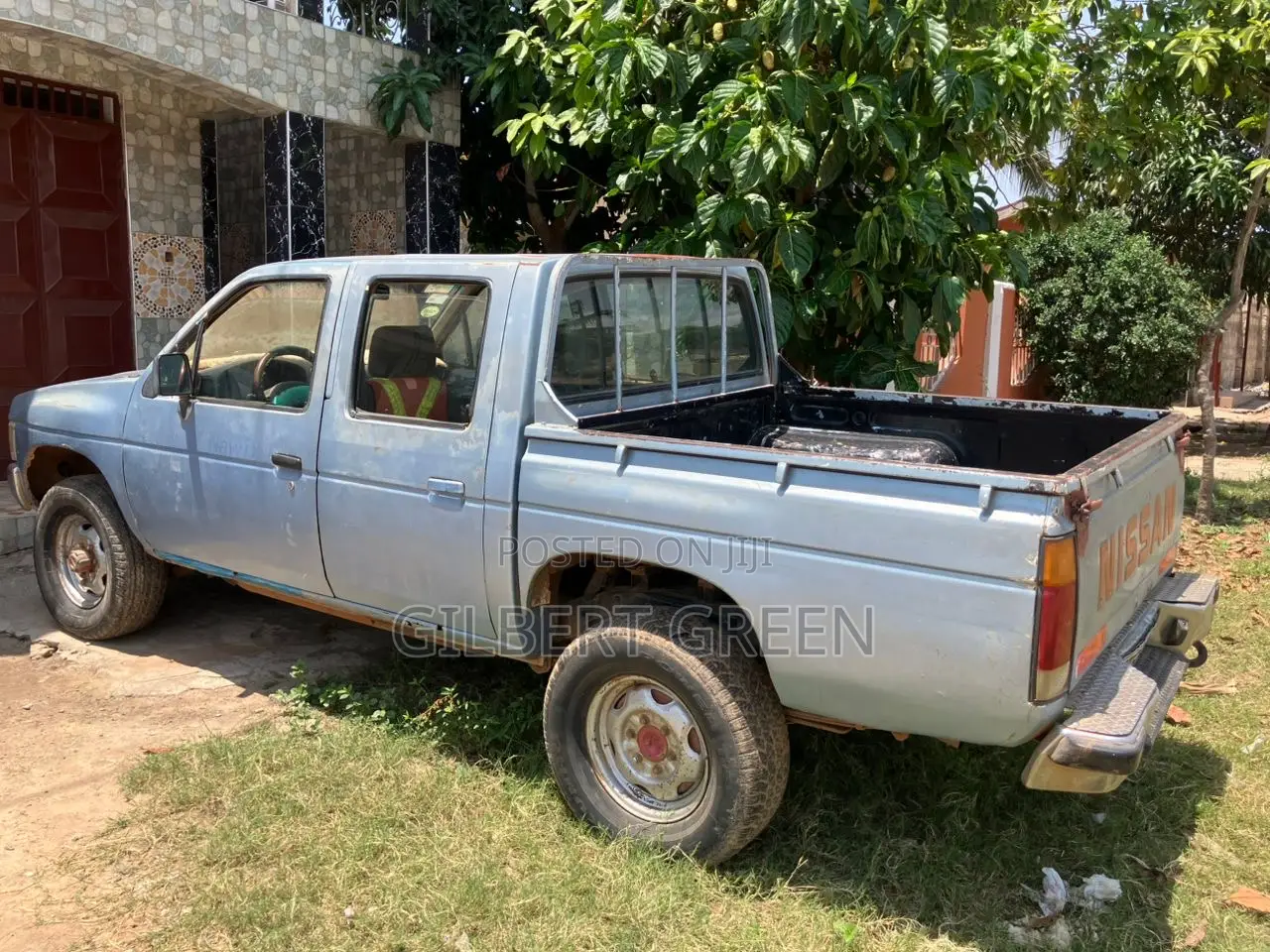 Nissan Hardbody 1997 Blue
