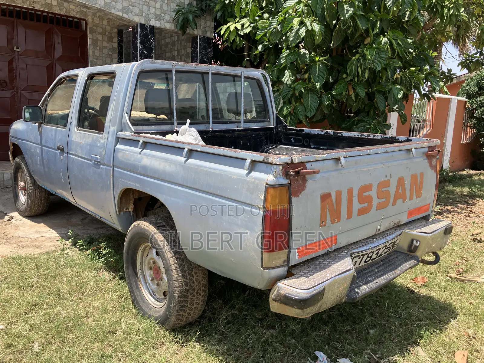 Nissan Hardbody 1997 Blue
