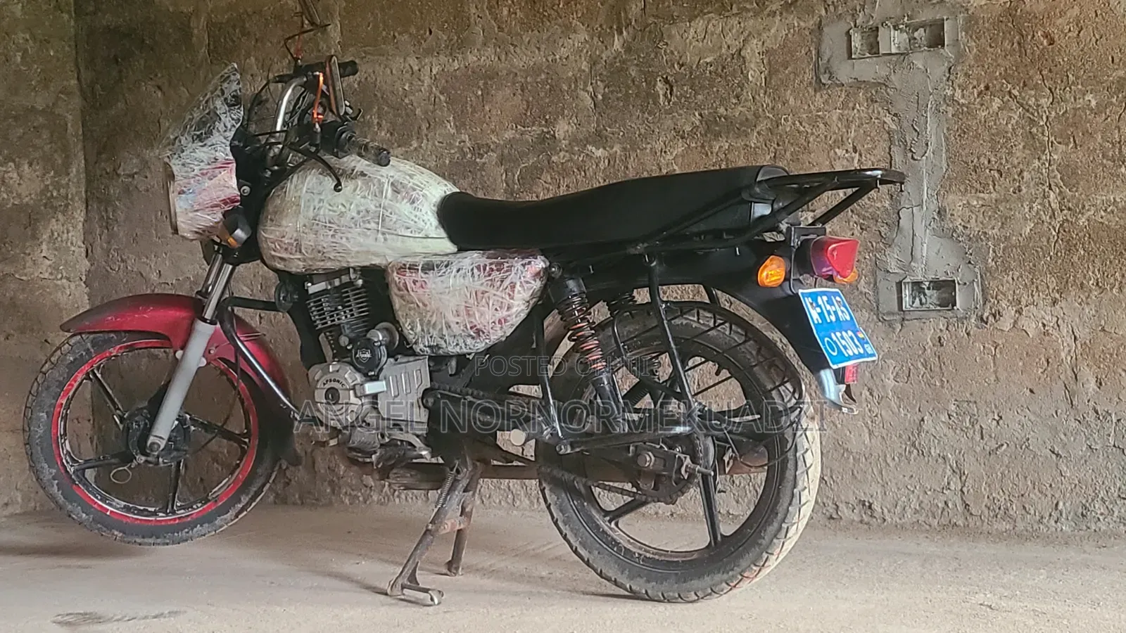 Bajaj Boxer 125 2020 Red