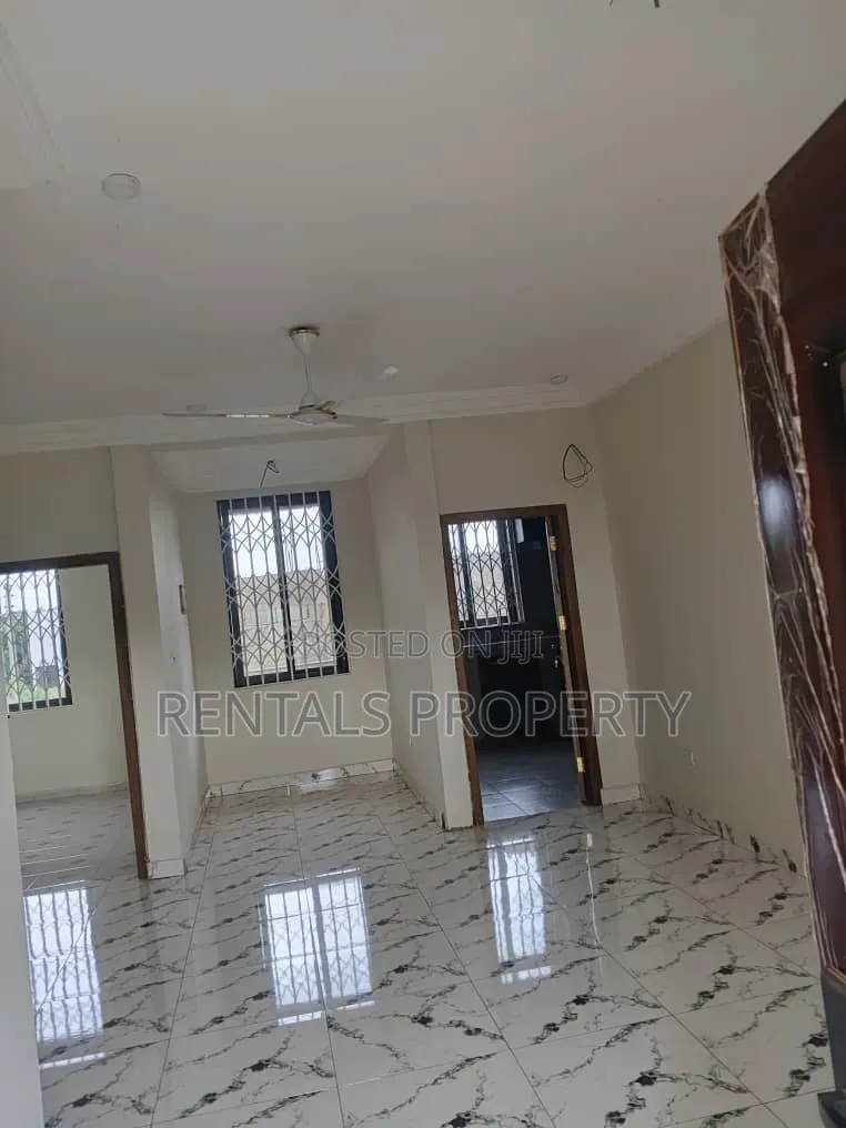 2bdrm Block of Flats in Amrahia for rent