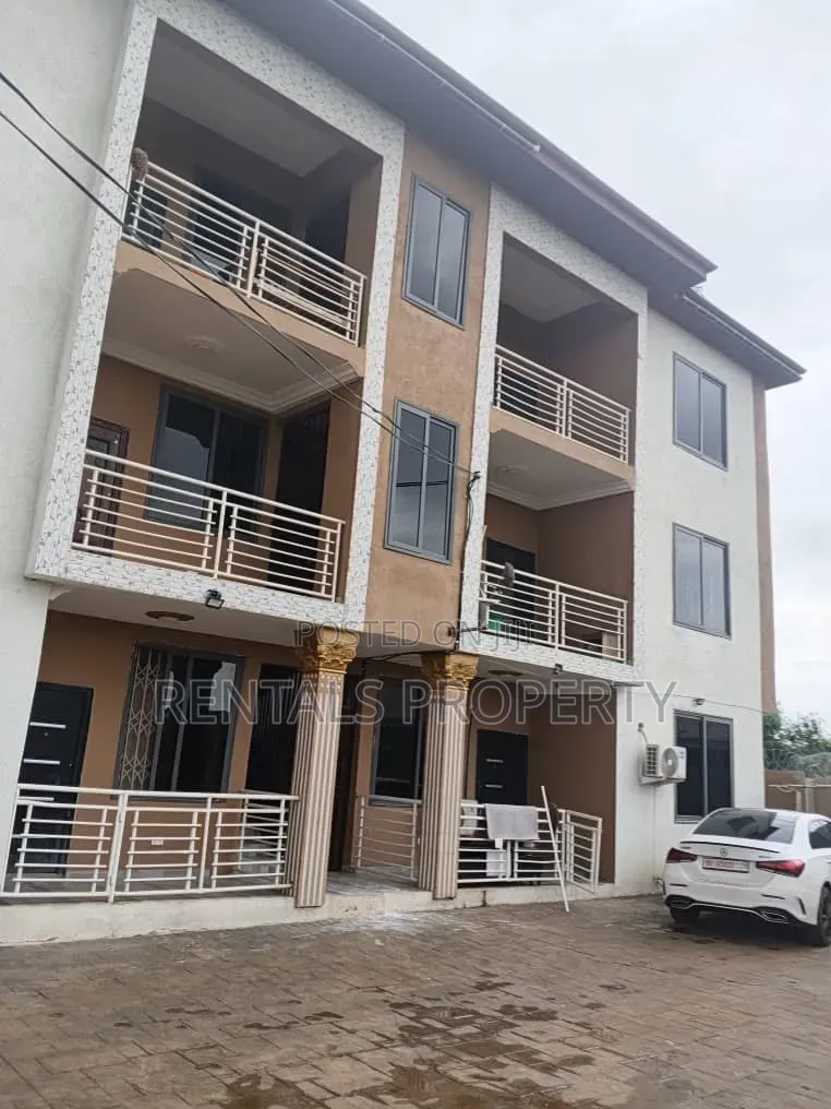 2bdrm Block of Flats in Amrahia for rent