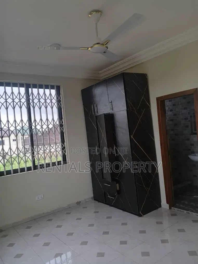 2bdrm Block of Flats in Amrahia for rent