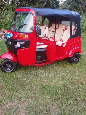 Bajaj RE 2023 Red