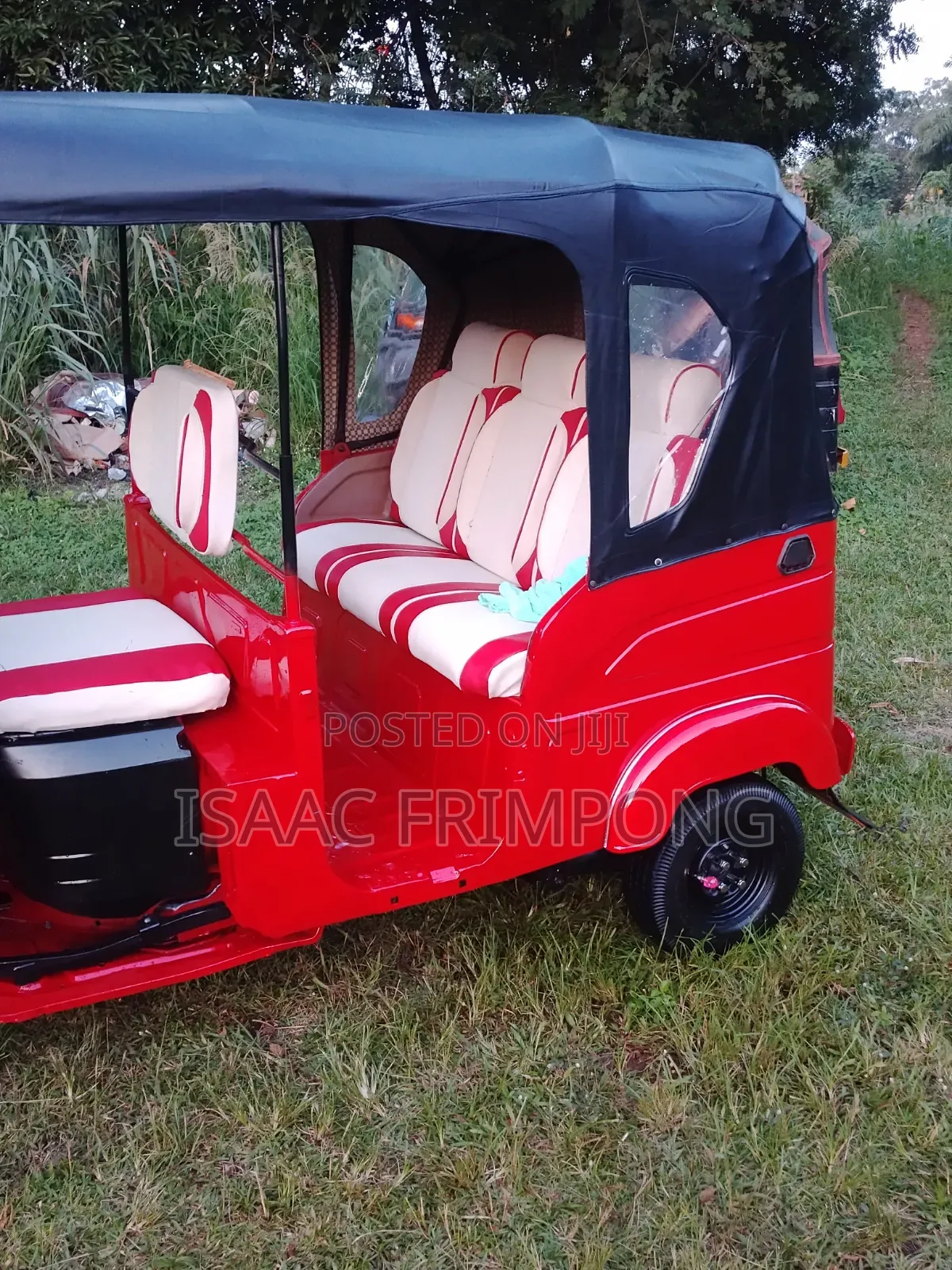 Bajaj RE 2023 Red