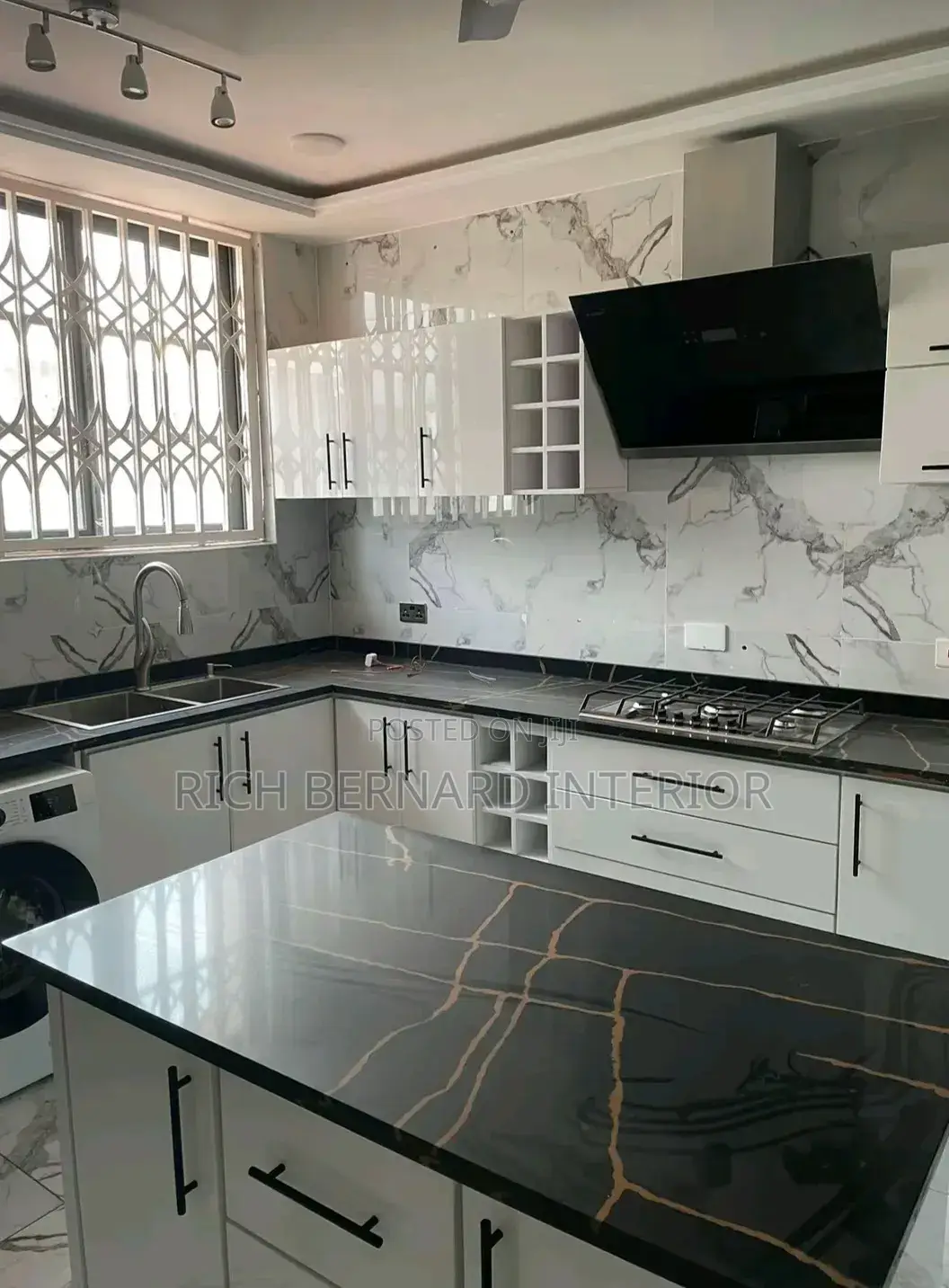 Modern Kitchen Cabinets Set