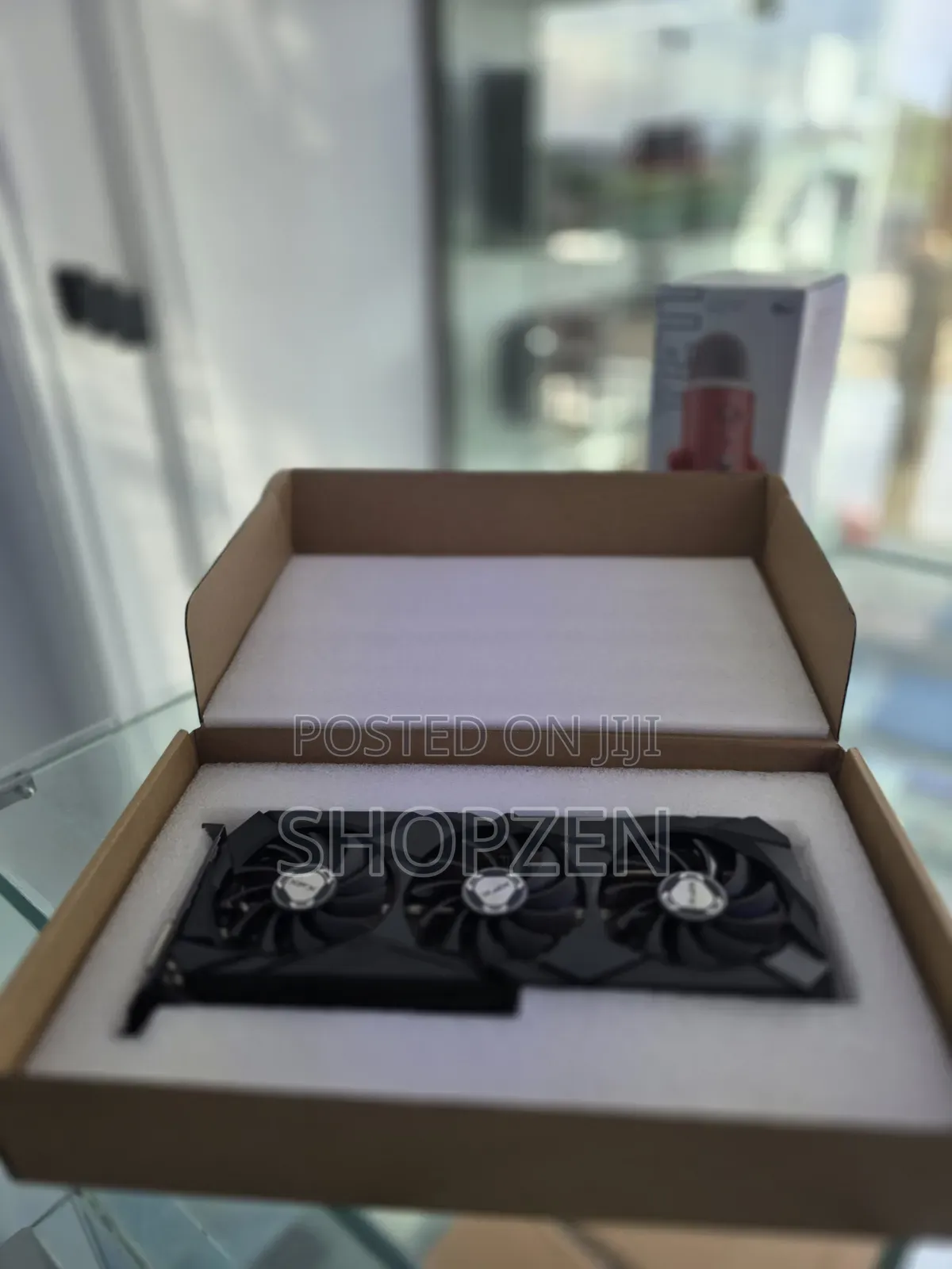 XFX 3 Fans Rx590 8gb