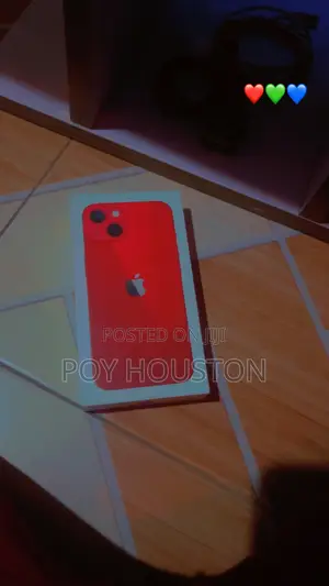 Apple iPhone 13 128 GB Red