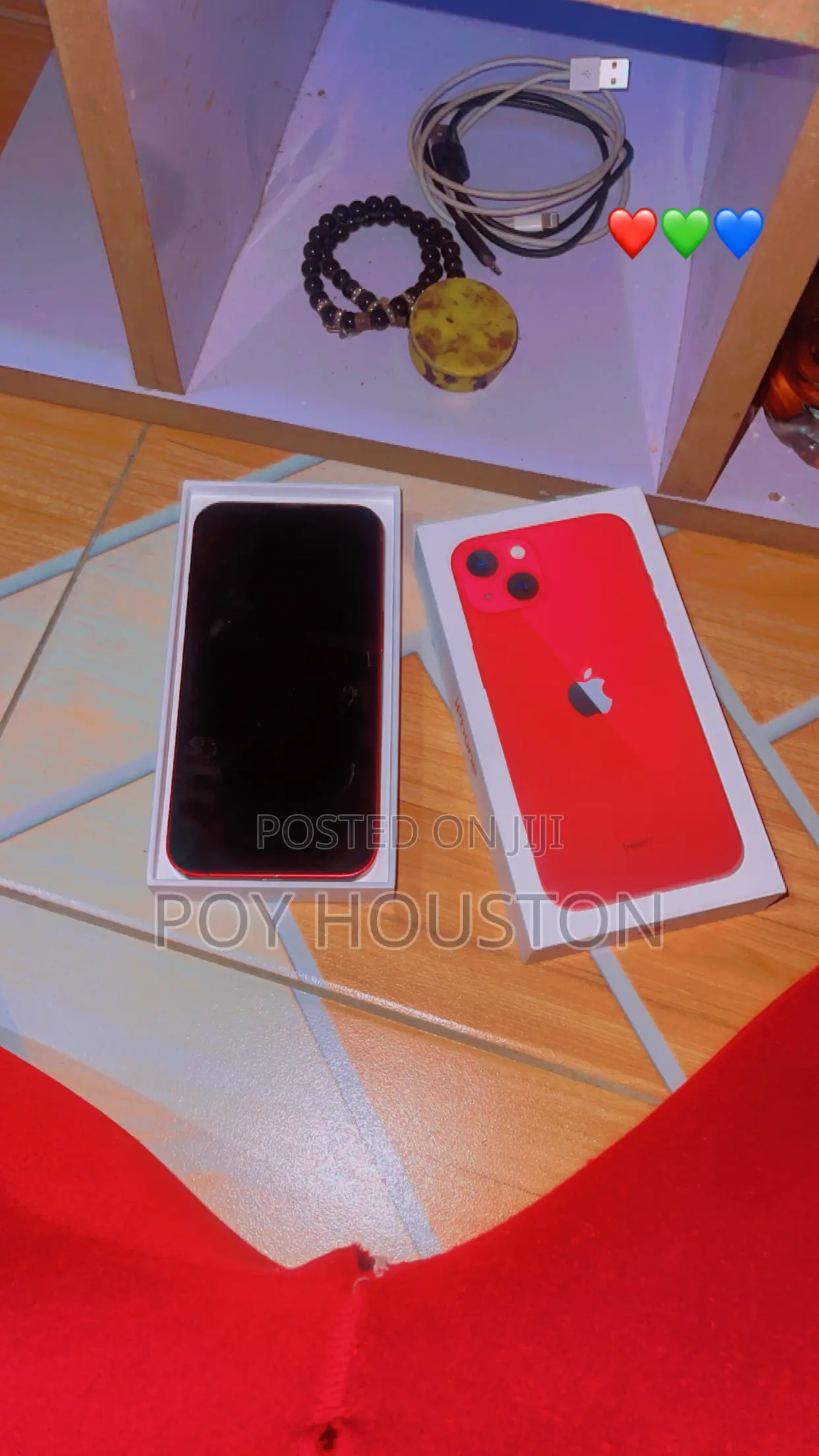 Apple iPhone 13 128 GB Red