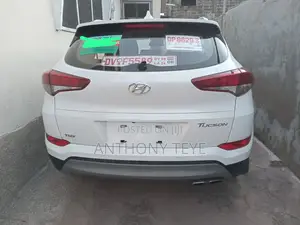 Hyundai Tucson Eco FWD 2017 White