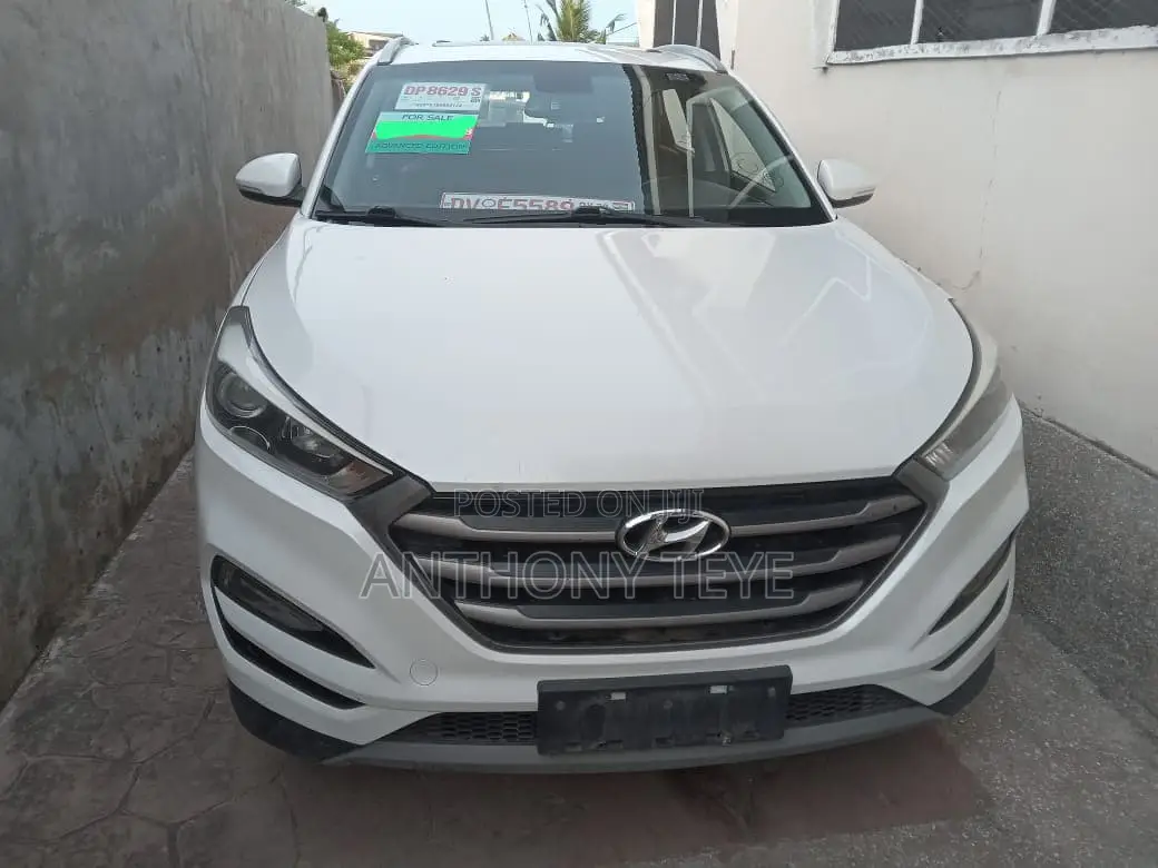 Hyundai Tucson Eco FWD 2017 White