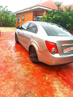 Chevrolet Sonic 2014 Silver
