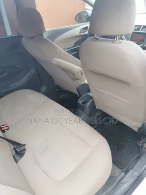 Chevrolet Sonic 2014 Silver
