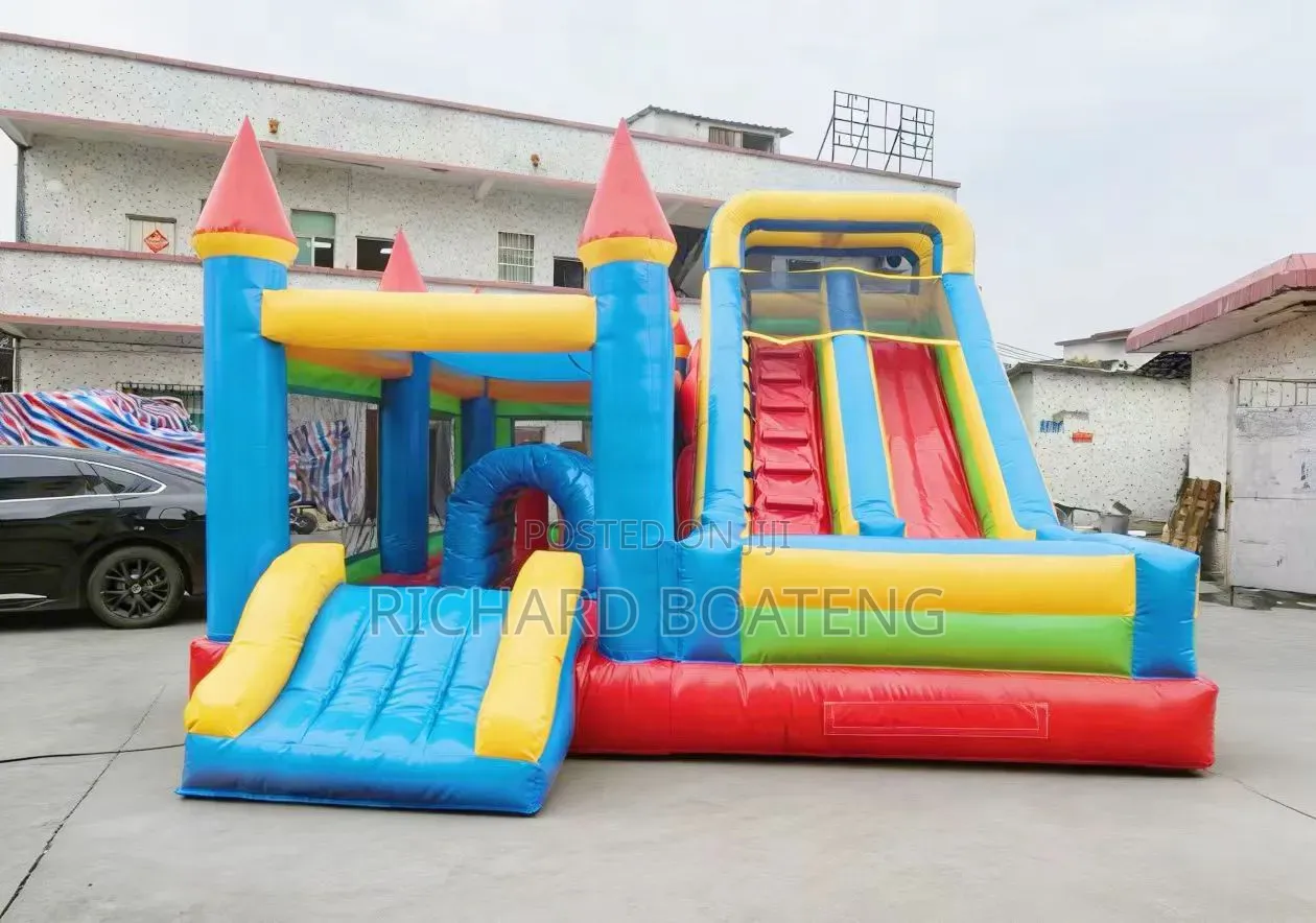 Commercial Bouncy Castle New 7x3m