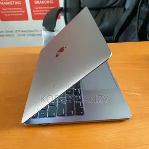 Laptop Apple MacBook Pro 2020 16GB Intel Core i5 SSD 512GB