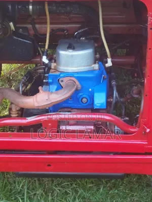 Bajaj RE 2023 Red