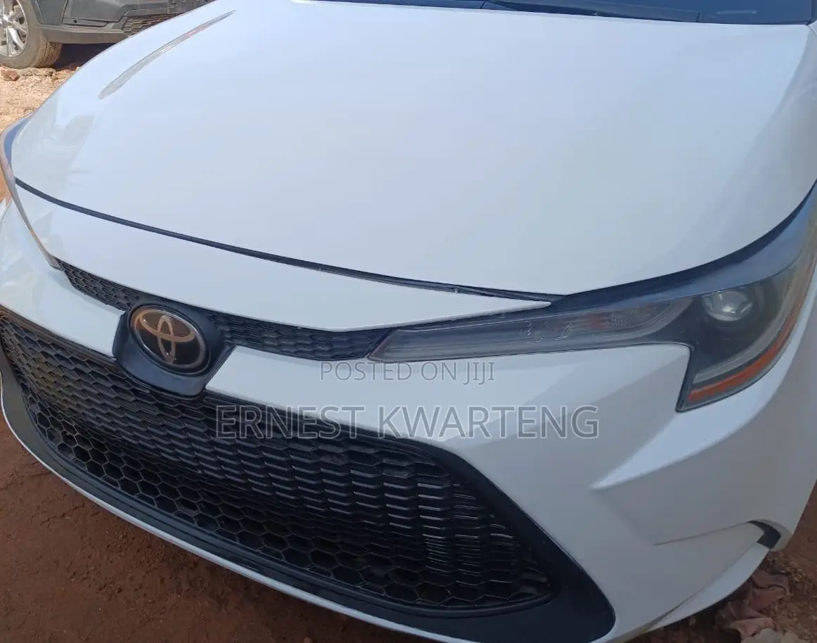 Toyota Corolla 2020 White
