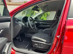 Hyundai Tucson 2022 Red