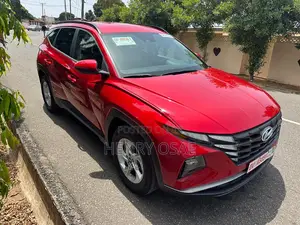 Hyundai Tucson 2022 Red