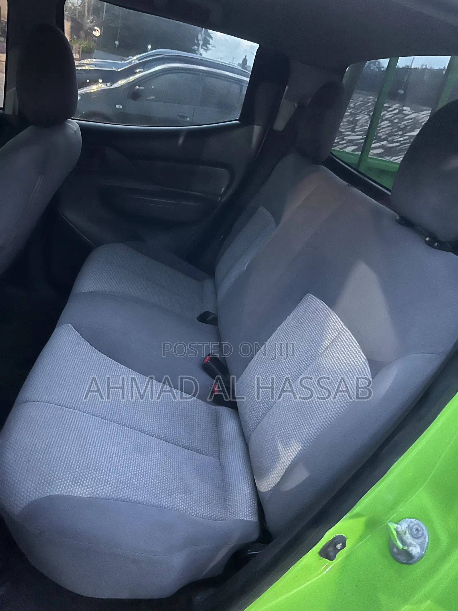 Mitsubishi L200 2016 Green