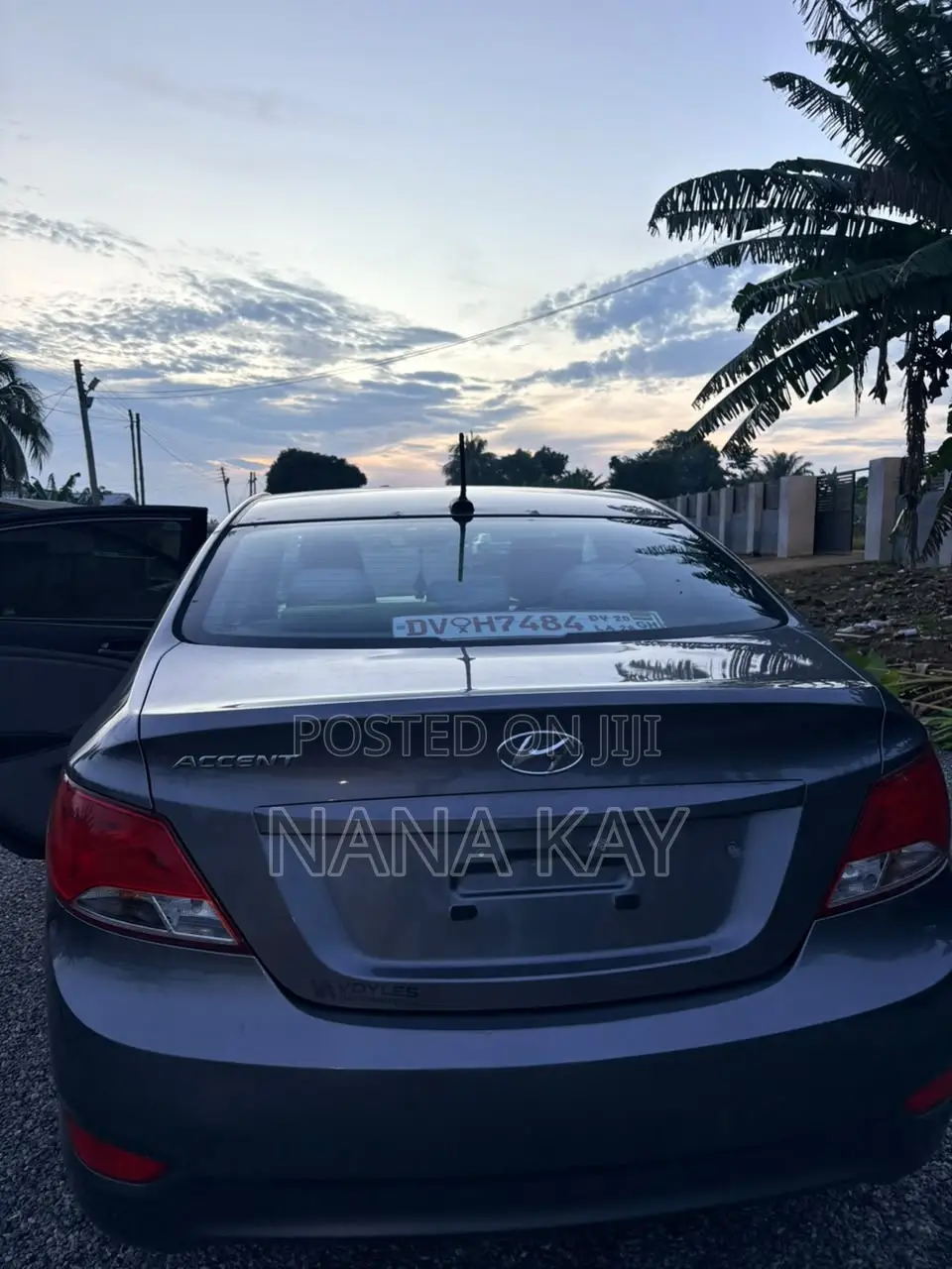 Hyundai Accent SE Sedan 2016 Gray
