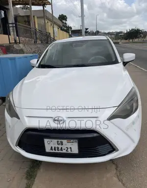Toyota Yaris iA 1.5 FWD 2017 White