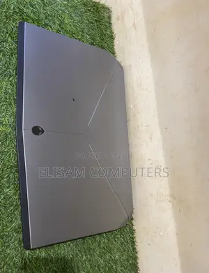 Laptop Alienware 17 R3 16GB Intel Core i7 HDD+SSD 128GB