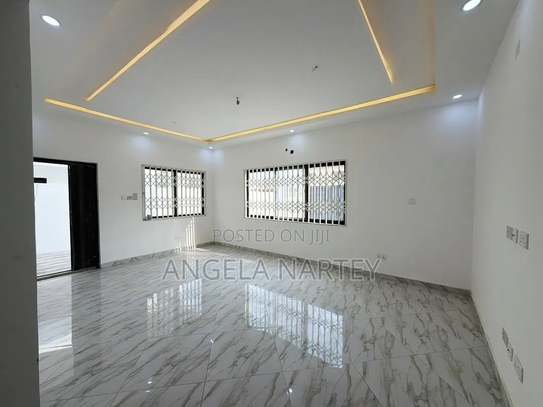 3bdrm House in Baatsonaa Spintex, Accra Metropolitan for sale