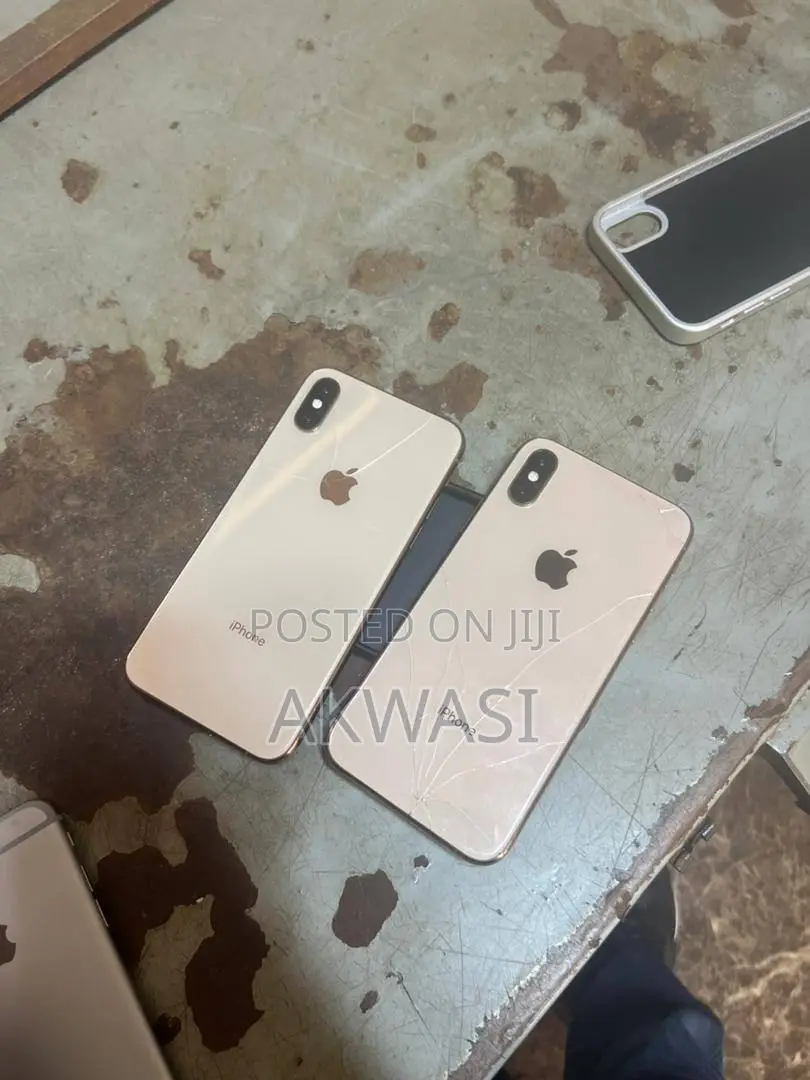 Apple iPhone XS 64 GB Gold