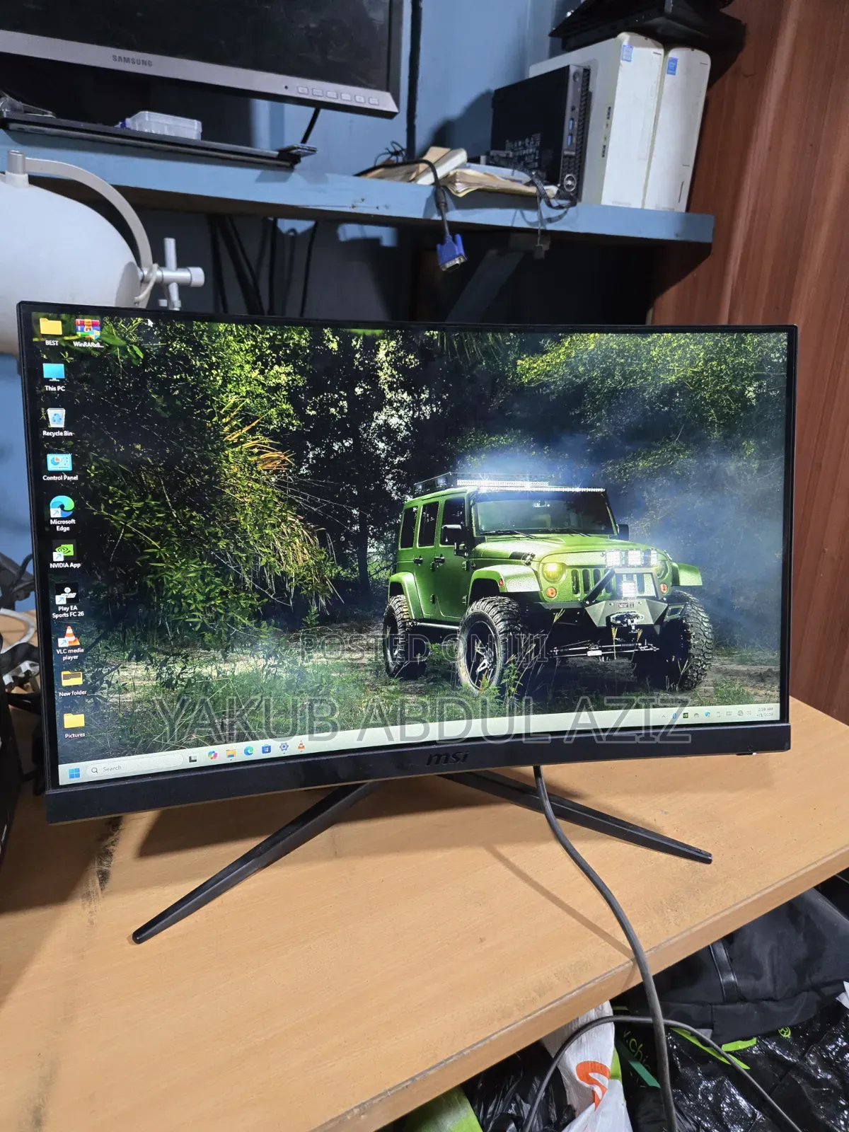 24 Inches Gaming Carve Monitor 1080p 144hz