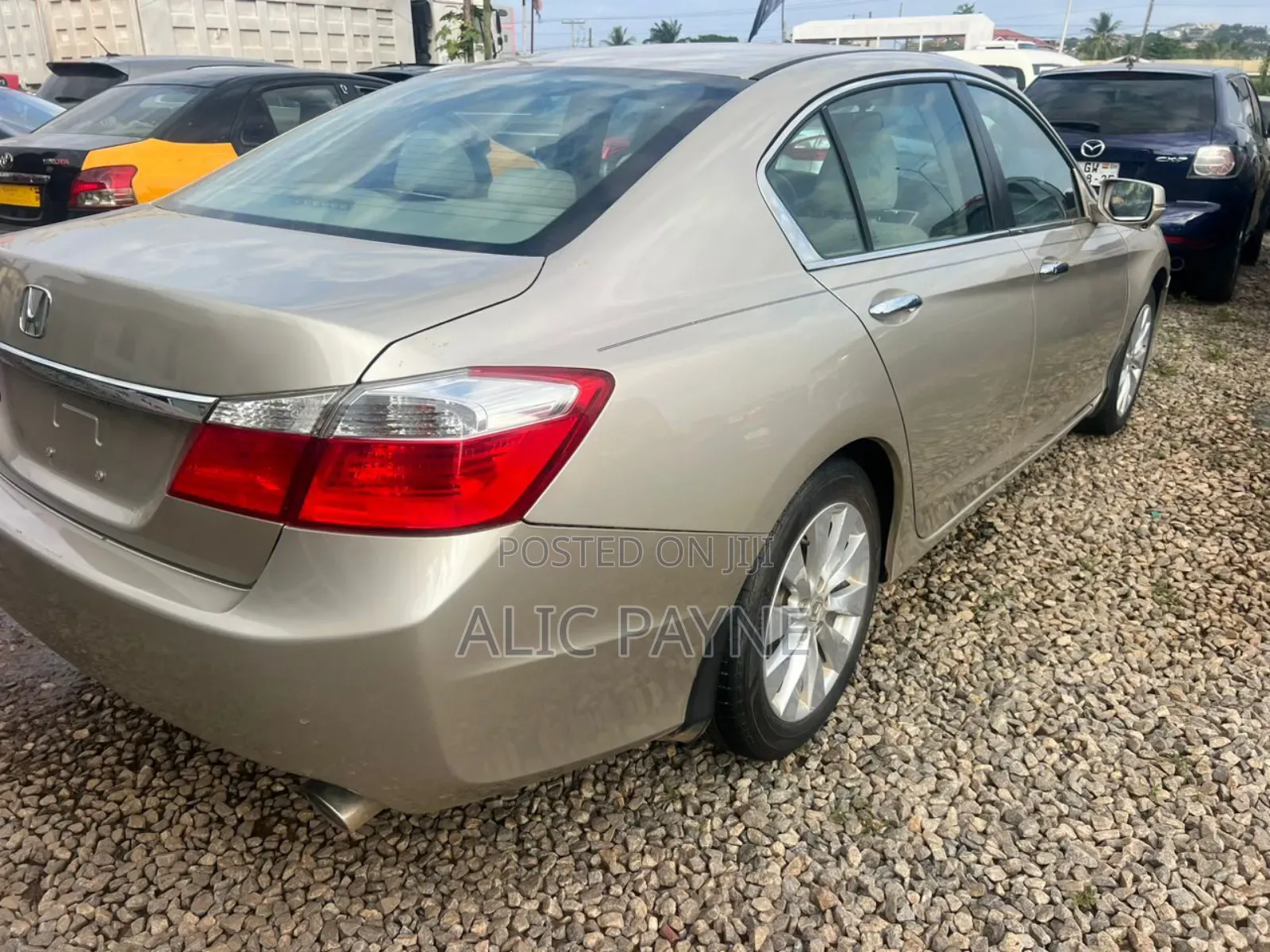 Honda Accord EX 4dr Sedan (2.4L 4cyl 6M) 2015 Gold