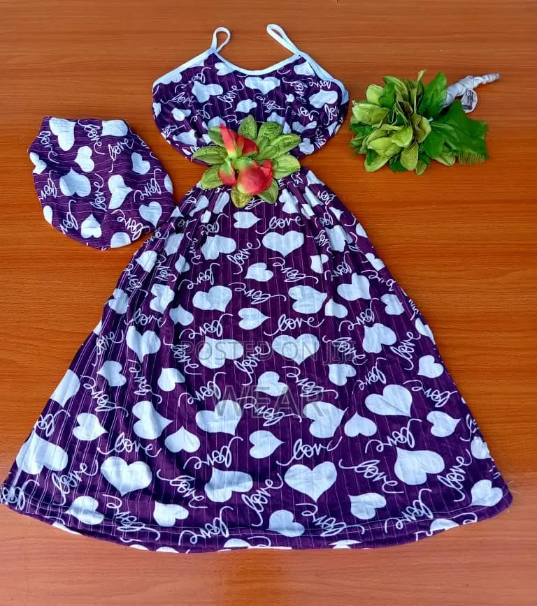 Bonnet and Gown Night Wear
