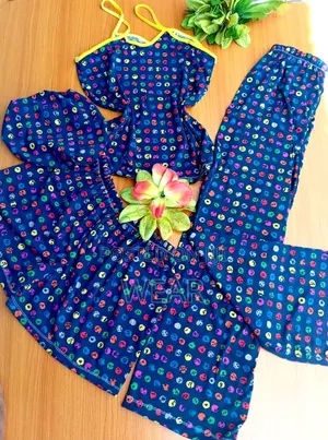 4 in 1 Nightwear
(
Bonnet ,Singlet,Shorts 
Trousers )
