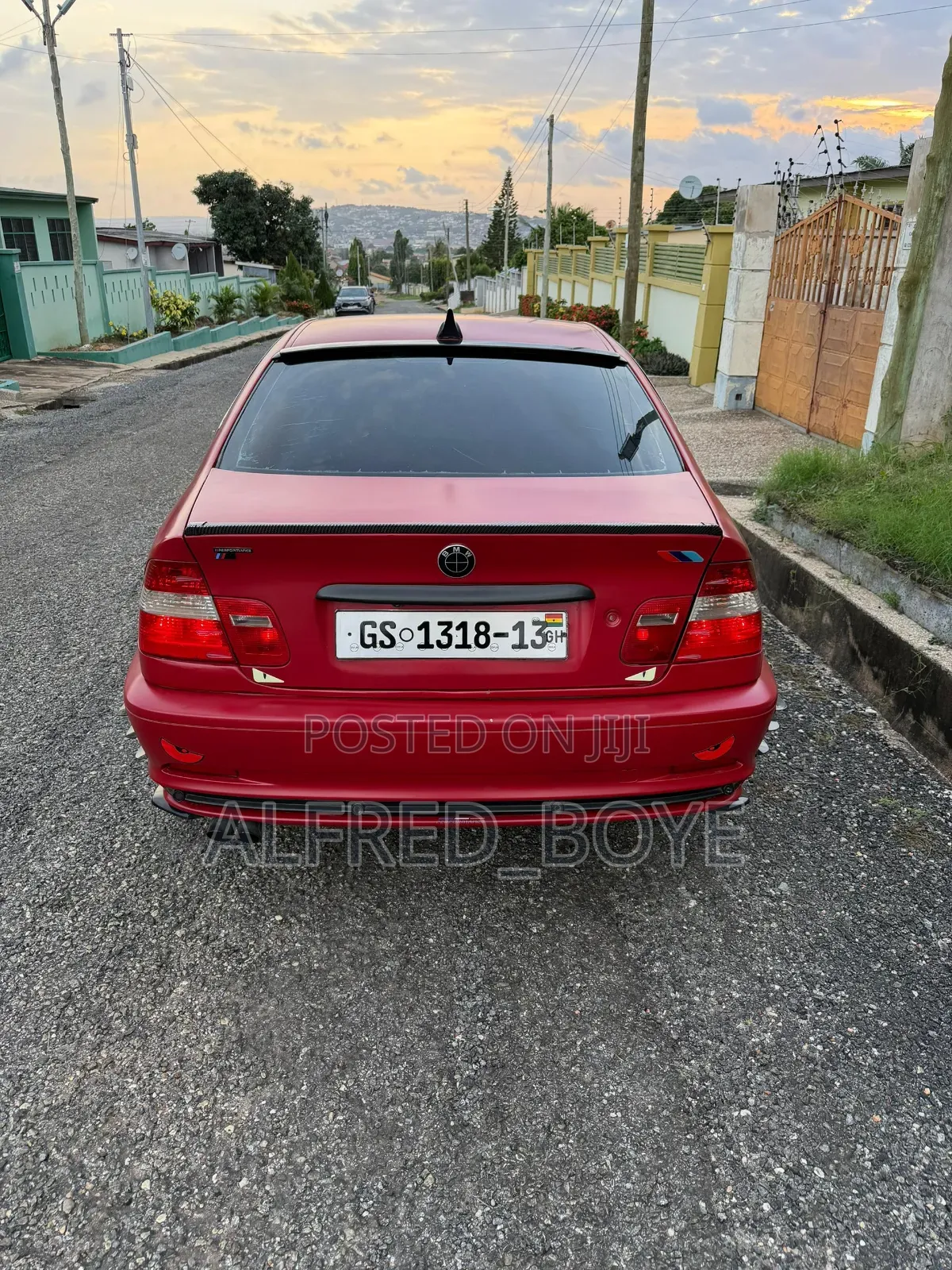 BMW 330i 2004 Red