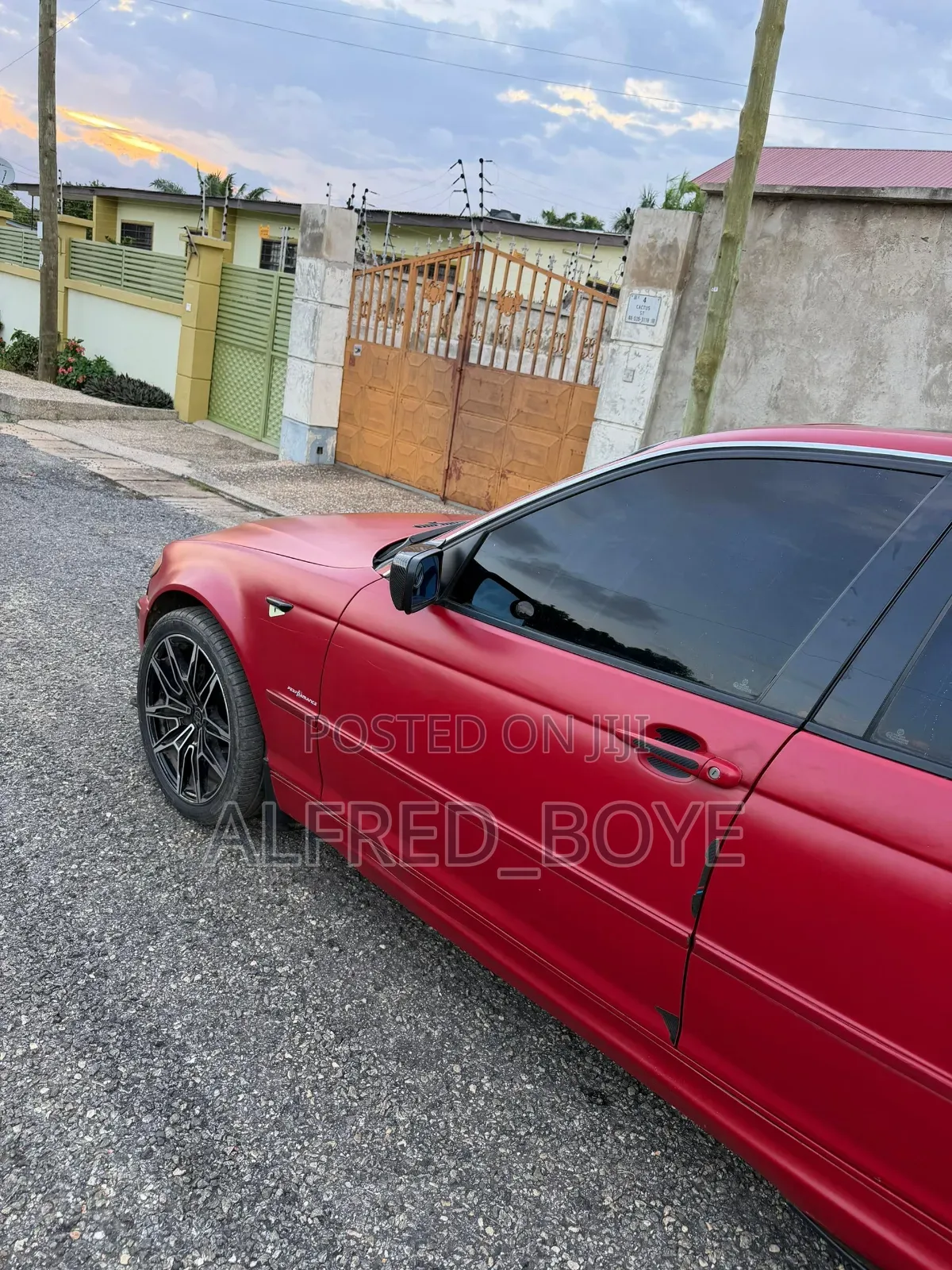 BMW 330i 2004 Red