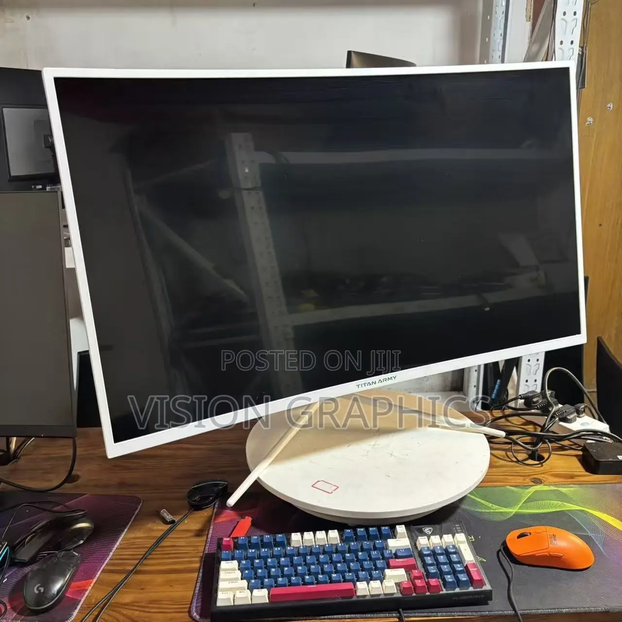 Titan Army 40inches Curve Gaming Monitor With Led Back Lights 165hz