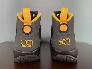 Air Jordan 9 Retro High - Dark Charcoal University Gold
