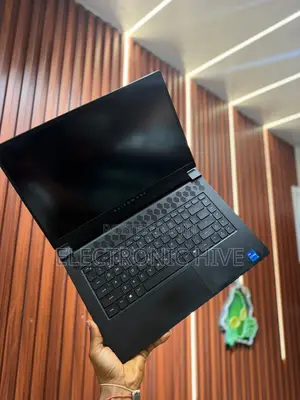 Laptop Alienware M17x R2 16GB Intel Core i5 SSD 512GB