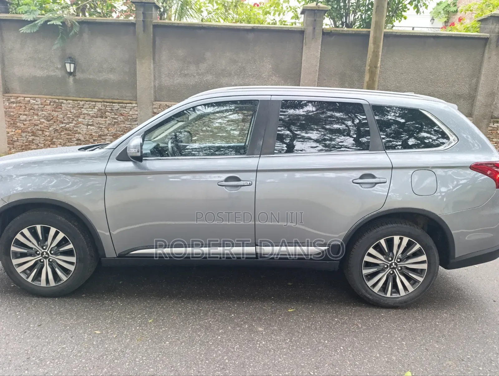 Mitsubishi Outlander SEL FWD 2020 Gray