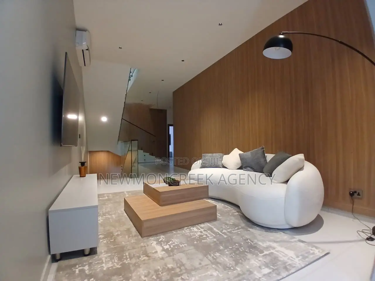 Furnished 5bdrm Duplex in With Pool East Legon, Accra Metropolitan