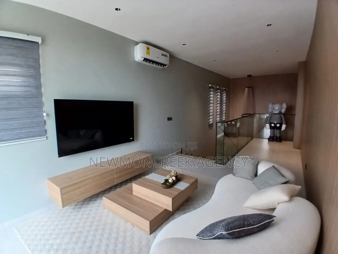 Furnished 5bdrm Duplex in With Pool East Legon, Accra Metropolitan