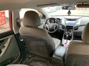 Hyundai Elantra 2013 Red
