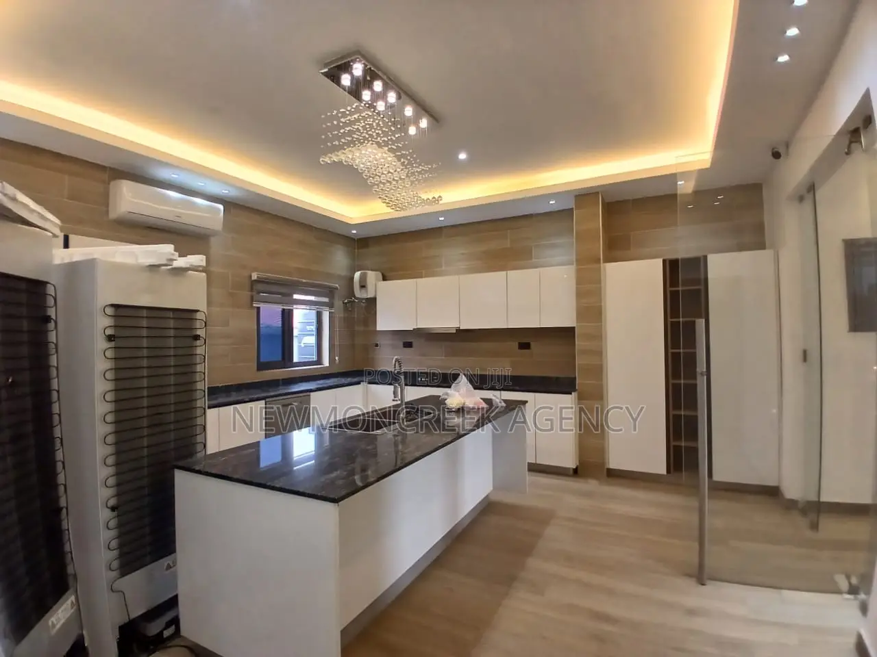4bdrm Duplex in East Legon Hills, Accra Metropolitan for sale