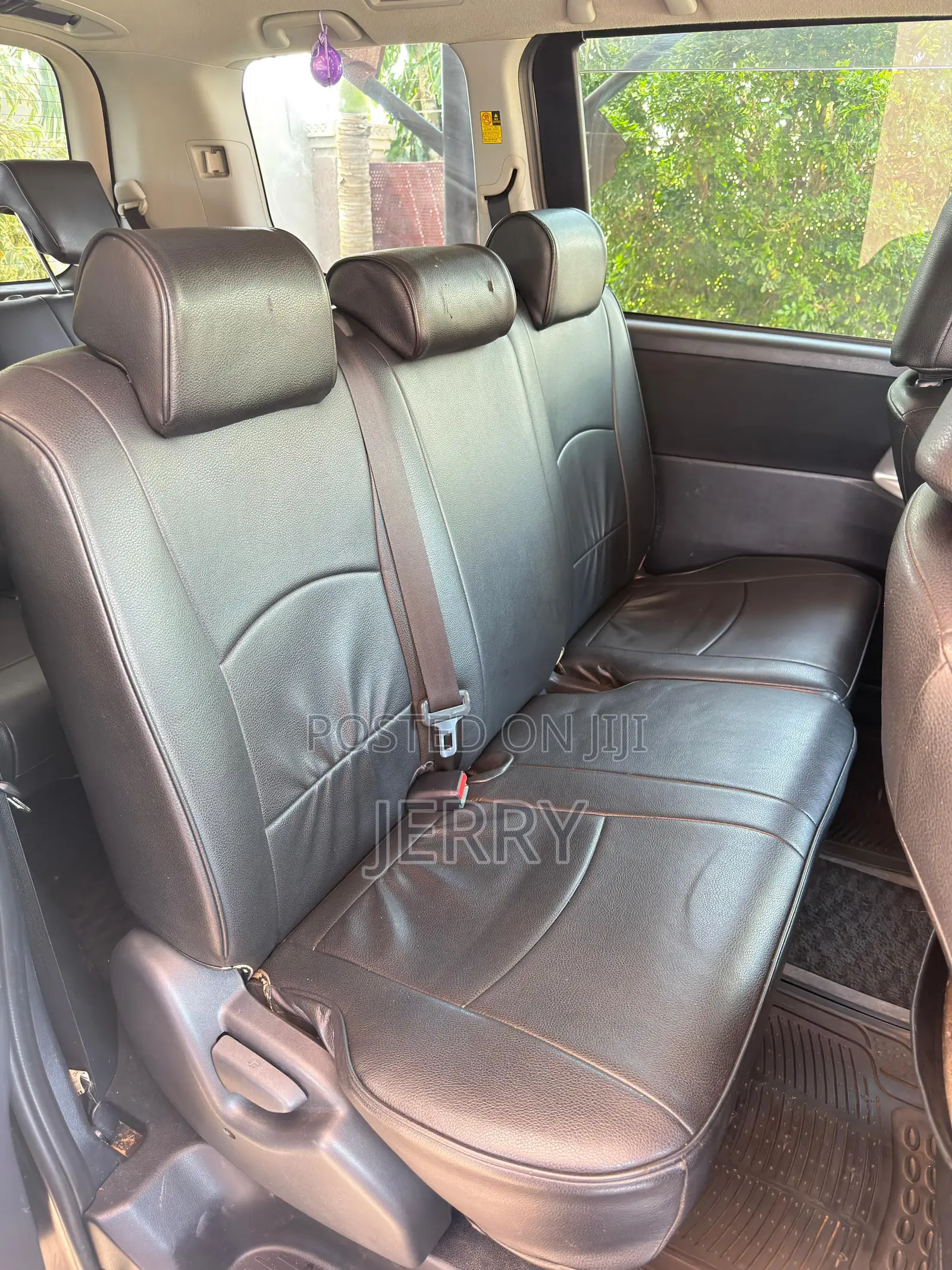 Toyota Voxy 2012 Black