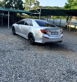 Toyota Camry 2014 Silver