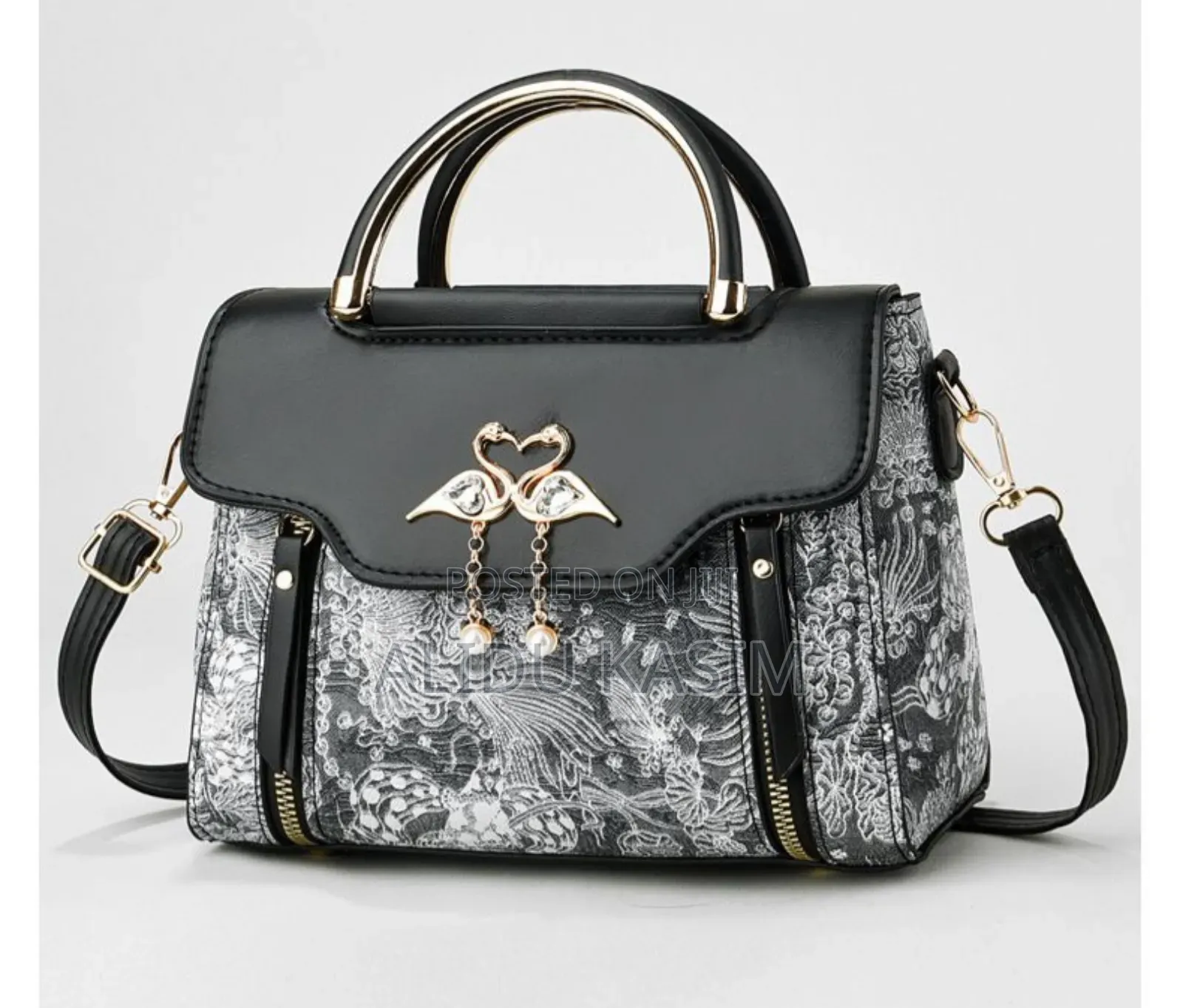Luxurious Women Hand Bag