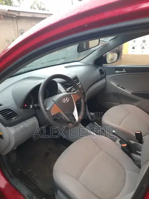 Hyundai Accent 2016 Red