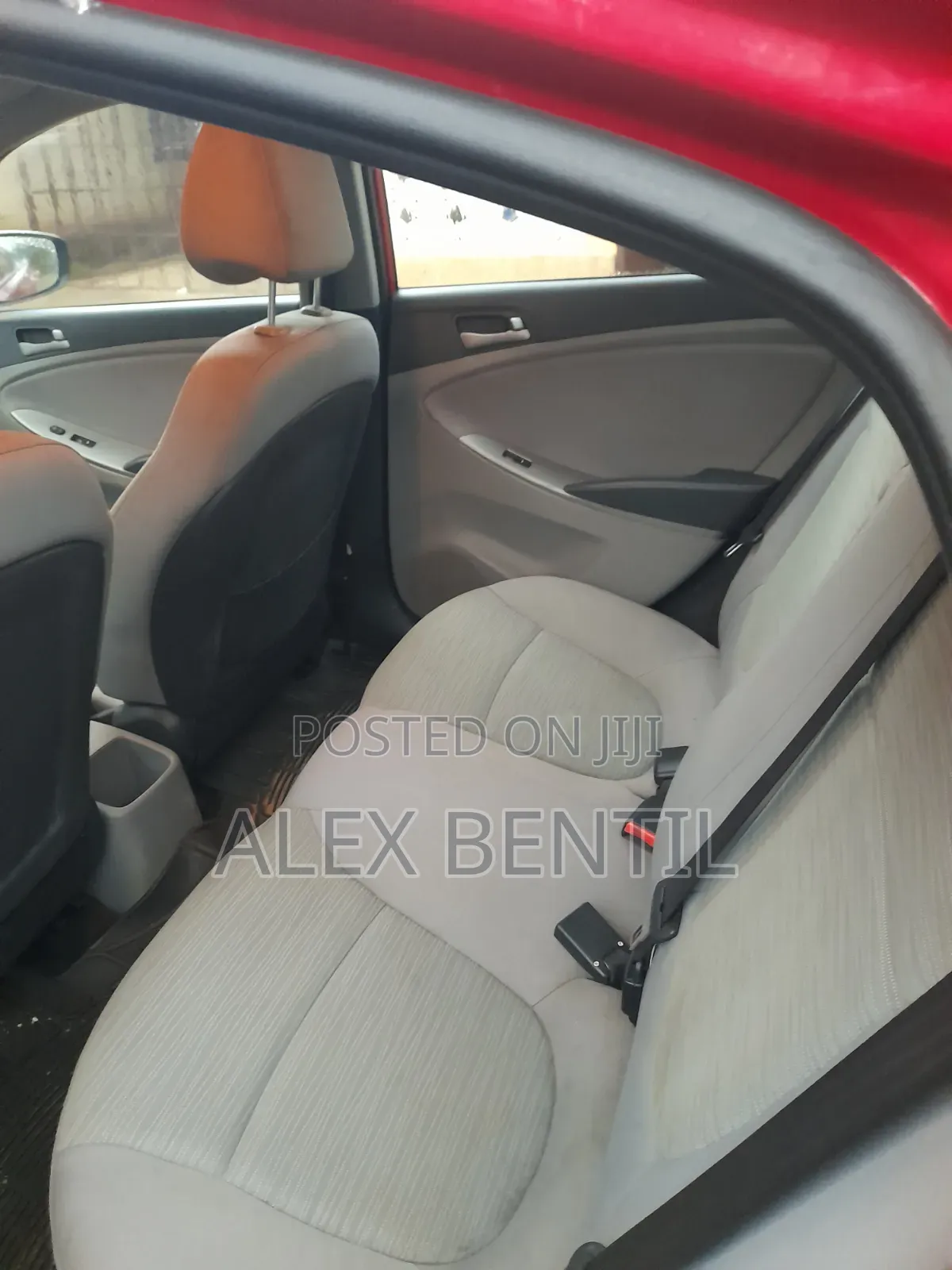 Hyundai Accent 2016 Red