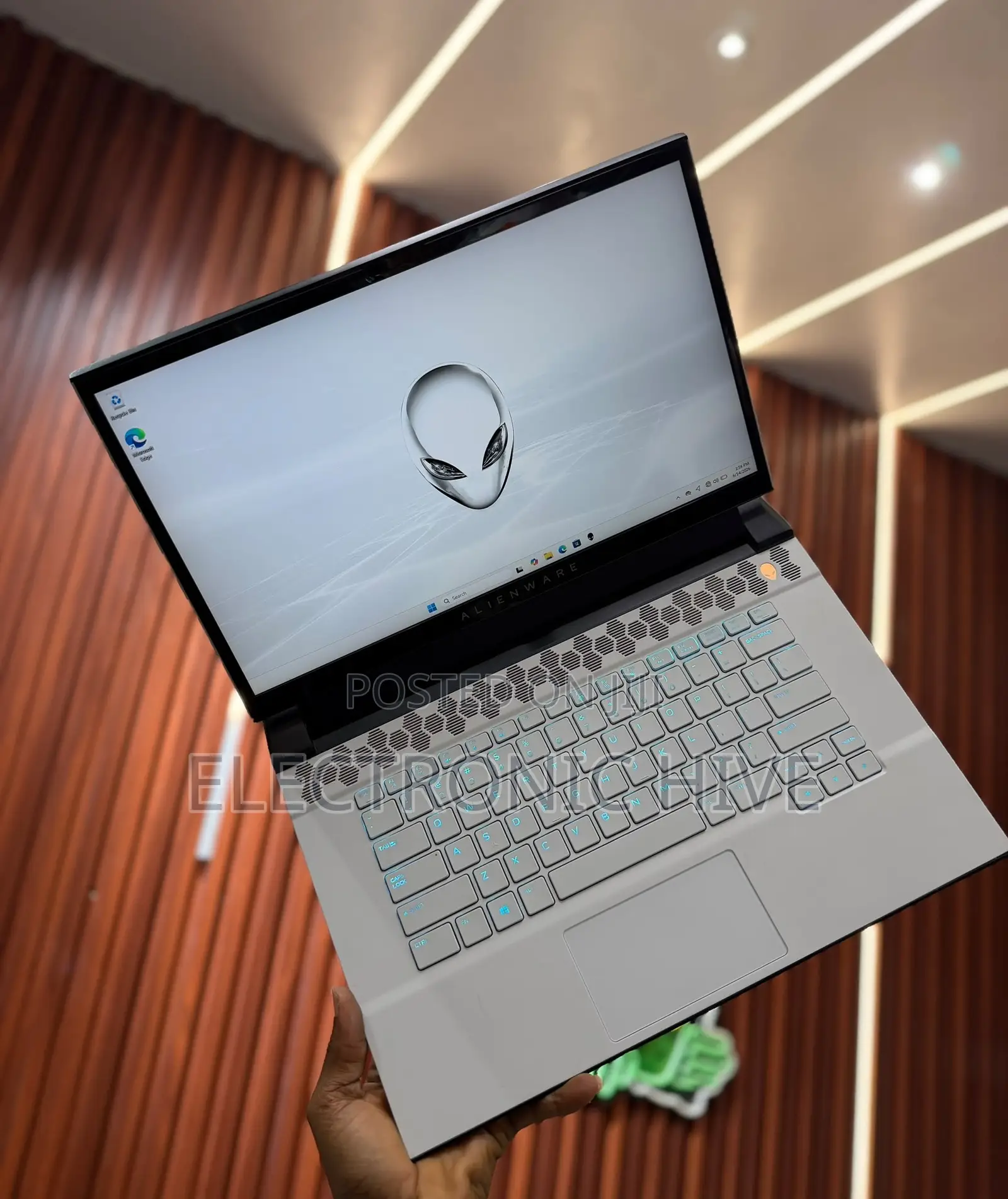 Laptop Alienware M15 16GB Intel Core i7 SSD 1T