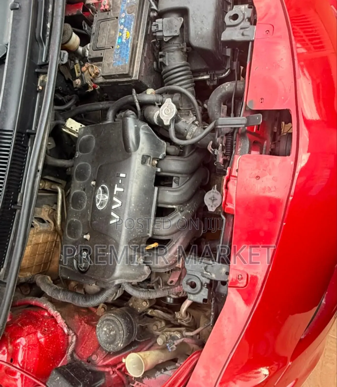 Toyota Yaris Base Sedan 4dr 2010 Red