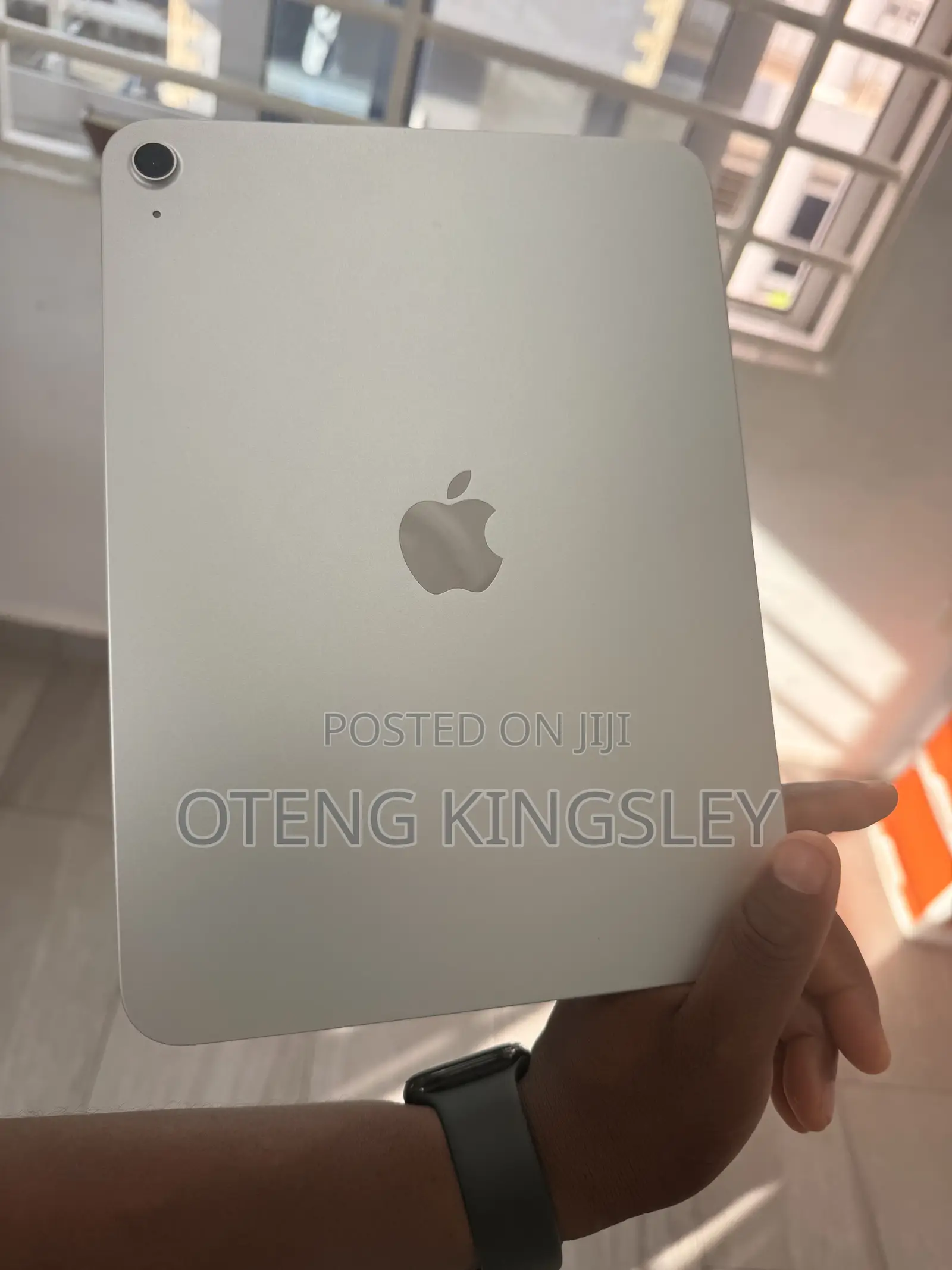 Apple iPad (2025) 128 GB Silver